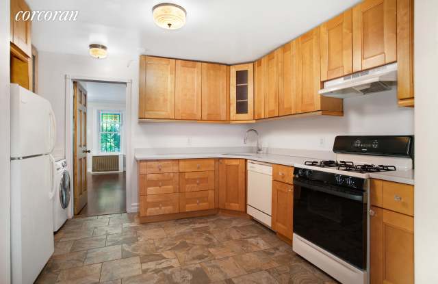 234 Saint Johns Place Gallery 2