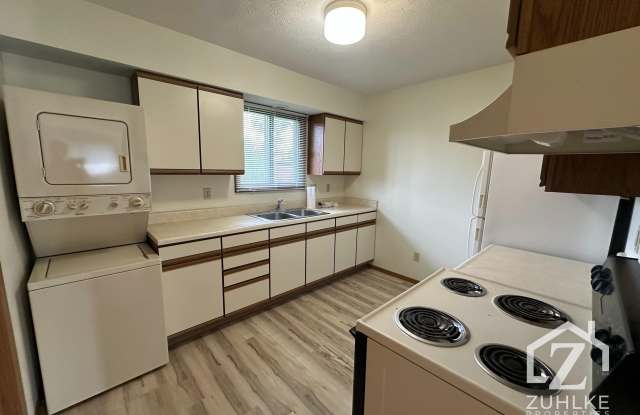 1204 Isabelle Circle - 12 Gallery 2