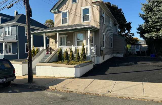 7 3rd Street - 7 3rd Street, Glen Cove, NY 11542