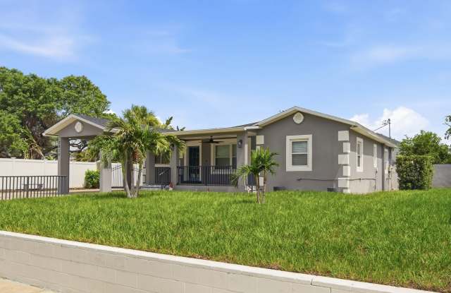 Beautiful S. Tampa 3BR/2BA remodeled home with covered parking in sought out school district. photos photos