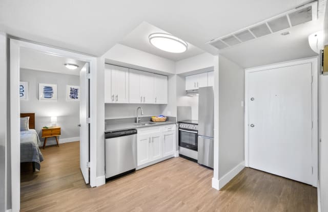 Eleven13 Apartments - Student Housing Gallery 2