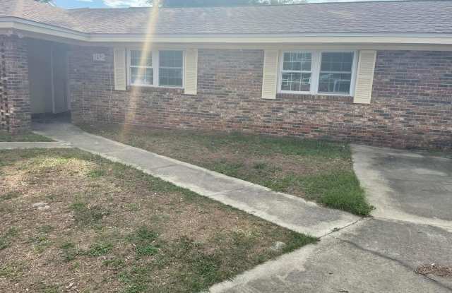 102 Hershel Court - 102 Hershel Court, Callaway, FL 32404