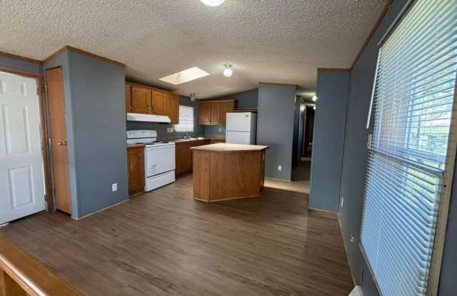 1624 W Summit St #134 Gallery 3