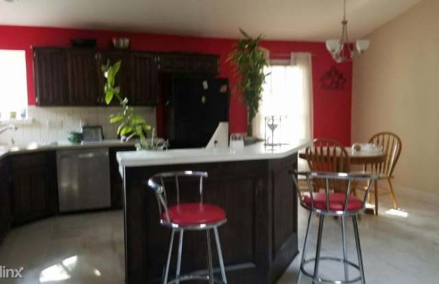 708 Dove Cir Gallery 4