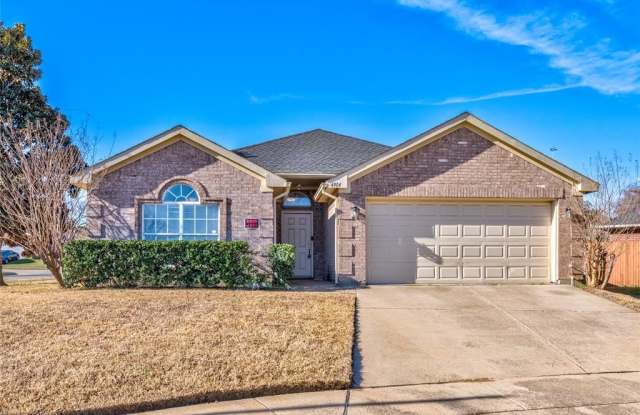 4914 Brazoswood Circle - 4914 Brazoswood Circle, Arlington, TX 76017