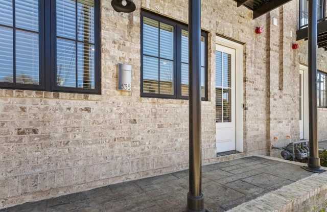 Less than 3 blocks from Bryant Denny Stadium Gallery 3