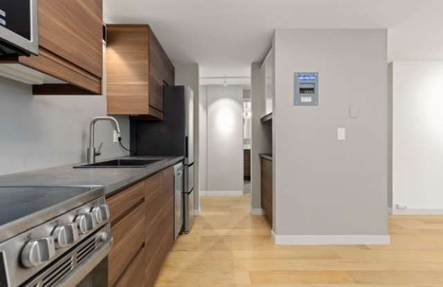 1008 N Corona St photos photos