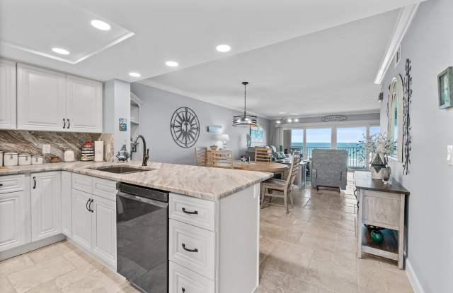 Executive oceanfront furnished rental Gallery 4