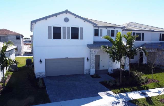 13378 SW 284th Ter photos photos