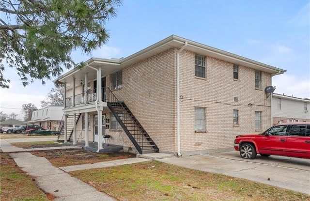 300 DUKE Drive Gallery 3