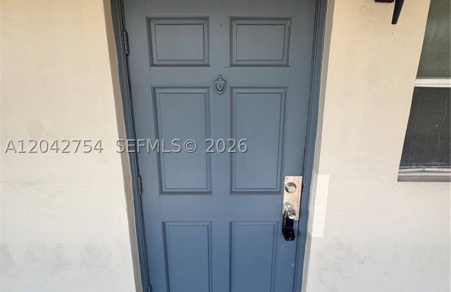 7910 Colony Cir N Gallery 2