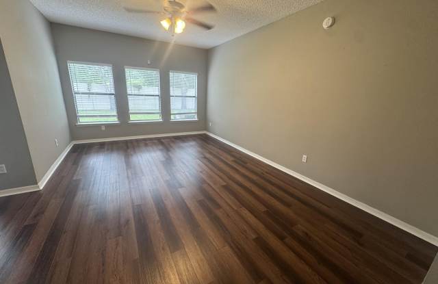 5216 BRIGHTON PARK Lane Gallery 4