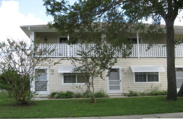 142 Hummingbird Street - 142 Hummingbird St, Deltona, FL 32725