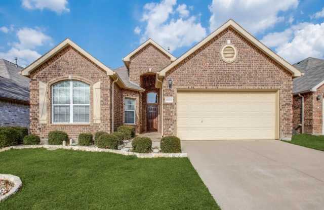 6936 Stockton Drive - 6936 Stockton Drive, Fort Worth, TX 76132