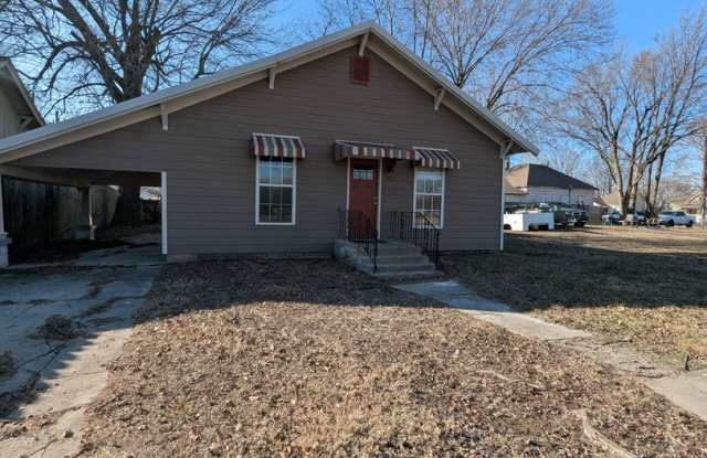 3 Bed/1 Bath - Now Available In Columbus KS! photos photos 3 Bed/1 Bath - Now Available In Columbus KS! photos photos