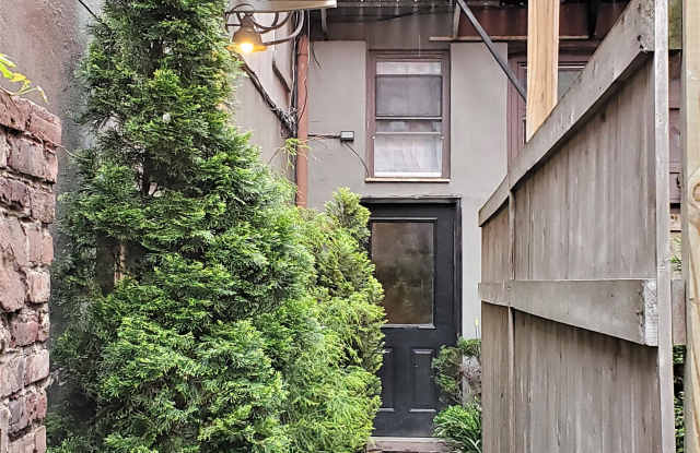 85 Clay Street - 85 Clay Street, Brooklyn, NY 11222