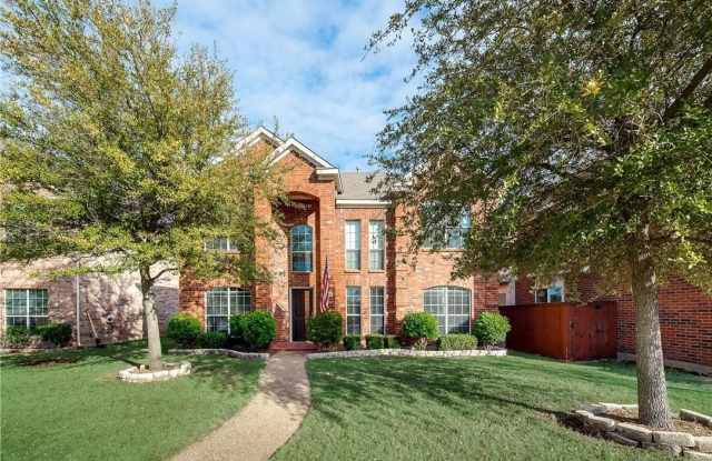 409 Knoll Park Court Gallery 2