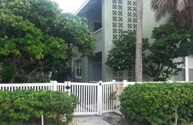 122 10th Ave S 6 - 122 10th Avenue South, Jacksonville Beach, FL 32250