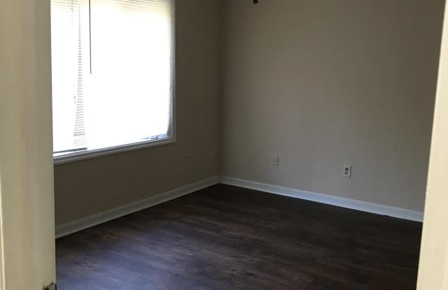 3918 Henry Ct Gallery 4