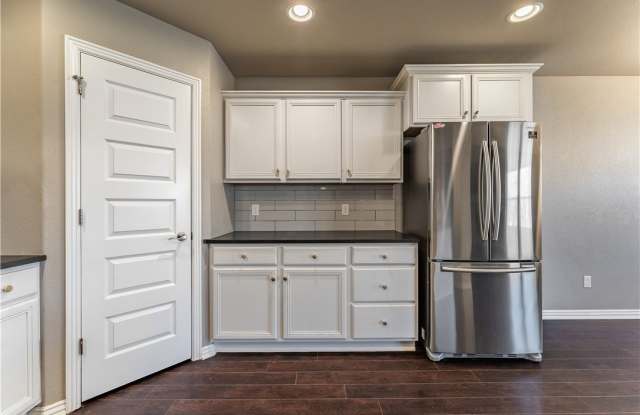 4974 Talon Trail Gallery 4
