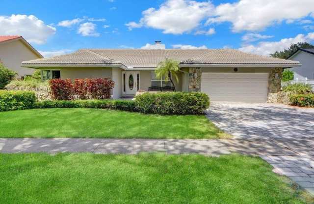 2665 NW 41st Street photos photos