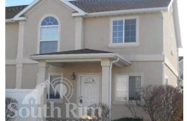 806 Brookside Court photos photos