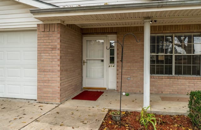 414 Texas Street - 414 Texas Street, Tomball, TX 77375