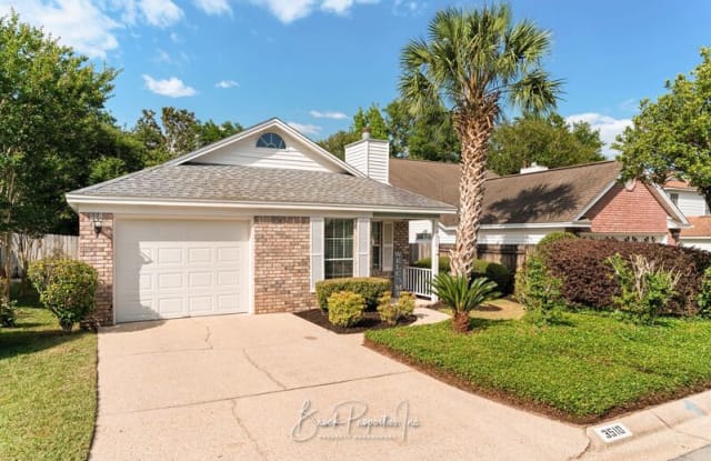 3510 Silvertree Ln photos photos