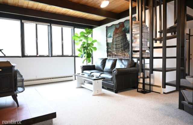827 Dewey Avenue Gallery 2