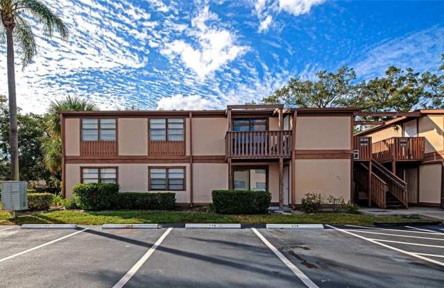 5026 WATER OAK DRIVE - 5026 Water Oak Drive, South Bradenton, FL 34207