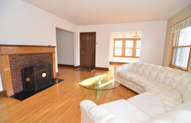 512 W 53rd Street Gallery 2