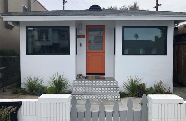 211 17th Street - 211 17th St, Seal Beach, CA 90740