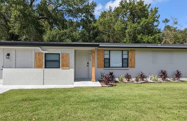 5813 TAMPICO Road unit: # 2 photos photos