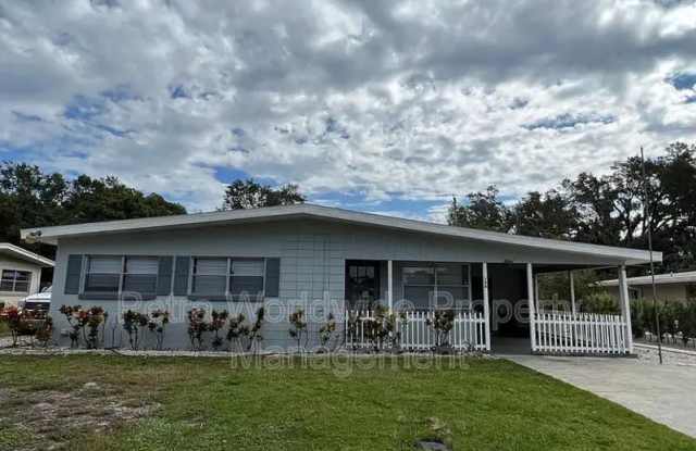 135 Pinecrest Drive photos photos