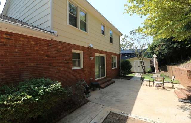 5410 Londonderry Road Gallery 4