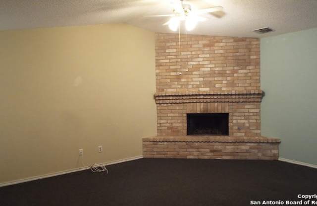 9122 WELLES WAY Gallery 3