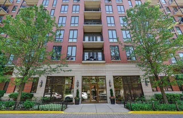 343 W OLD TOWN Court Gallery 1