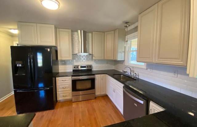 6407 Robinhood Lane Northwest Gallery 2