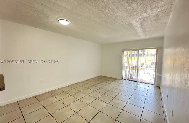 1008 NW 45th Ave Gallery 3