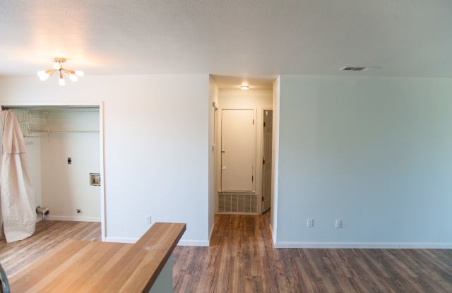 5300 Indio Cove Gallery 2