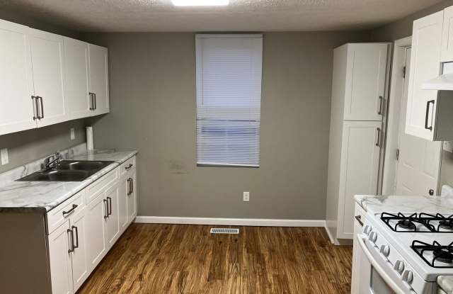 2 Bed 1 Bath Home Gallery 3