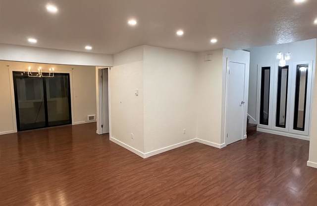 9404 Stone Avenue North - 9404 Stone Avenue North, Seattle, WA 98103