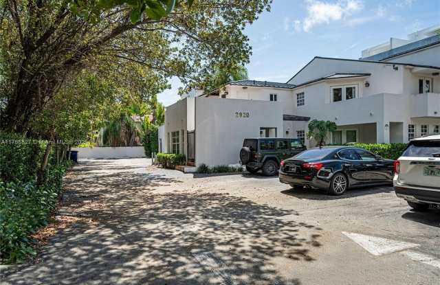 2918 Bird Ave photos photos