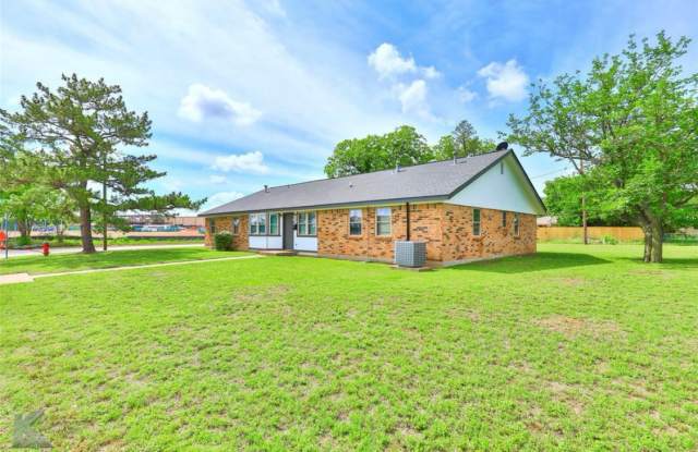 2693 Garfield Avenue photos photos