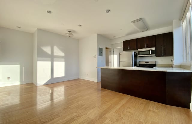 25-27 18th Street - 25-27 18th Street, Queens, NY 11102