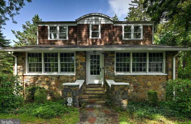 353 CHERRY HILL Road Gallery 2