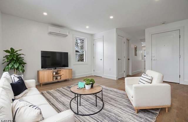 554 HORT STREET 2nd FL photos photos