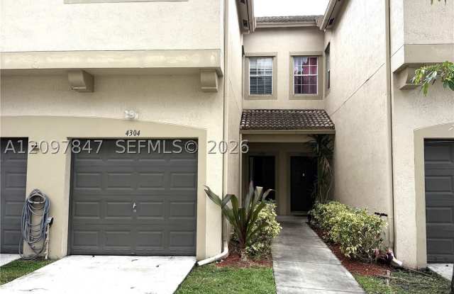 4304 SW 131st Ln Gallery 2