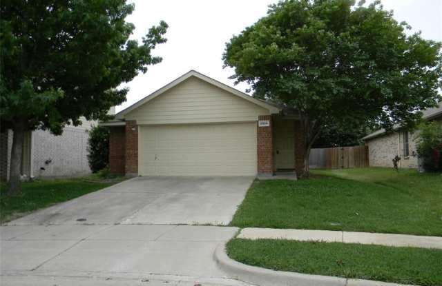 2804 Coyote Ridge Drive - 2804 Coyote Ridge Drive, Fort Worth, TX 76244