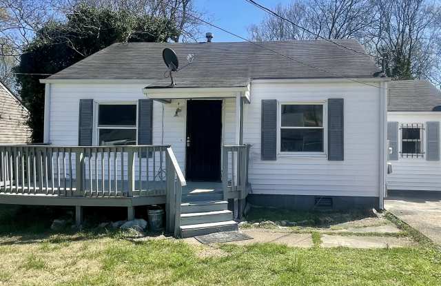 708 West Henderson Drive photos photos